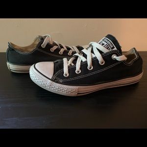 Chuck Taylor All Stars Women’s  Size 3